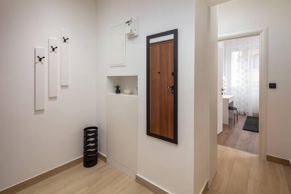 Apartman Drago 4* - 2 Minutes From The Town Centre Split Exterior foto